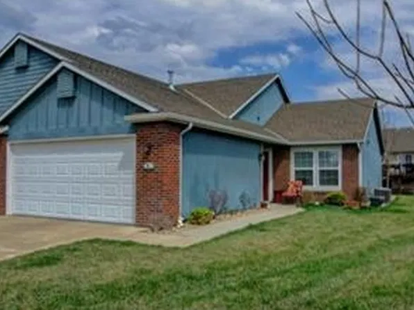 436 W Acorn St, Gardner, KS 66030