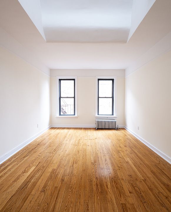 1st image of 190 Waverly Pl APT 5A
