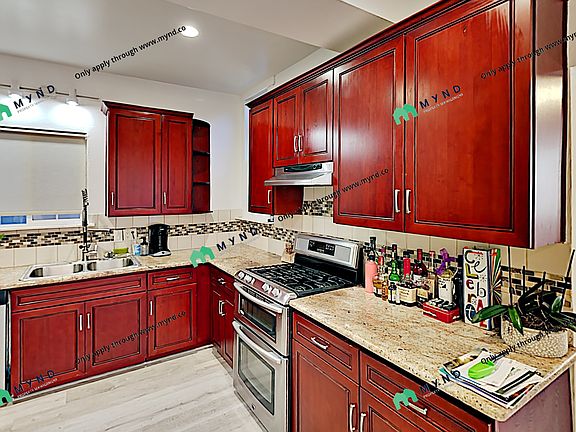 3rd image of 334 Holladay Ave
