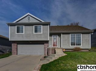 11284 Bauman Ave, Omaha, NE 68164