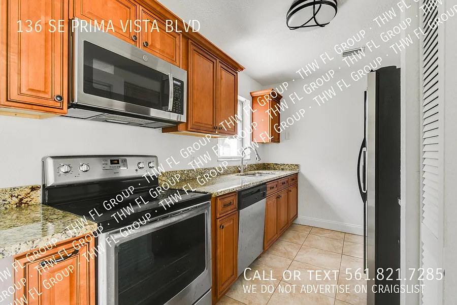 2 bed, 790 sqft, $1,900 — Photo 3