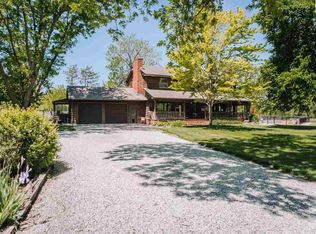 1268 Shawnee Rd, Lindsborg, KS 67456