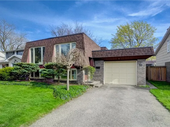 51 Underhill Cres, Kitchener, ON N2A 2S7