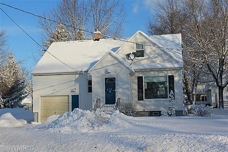 1st image of 717 E Lincoln Ave
