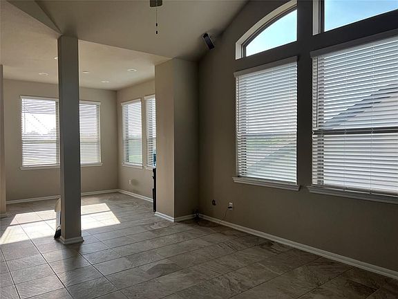 2nd image of 2555 Terrace Ct