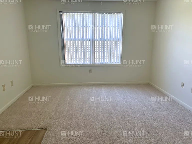 4 Washington Dr — Photo 6