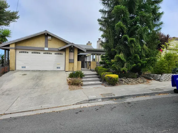 5215 Bayview Ave, Richmond, CA 94804
