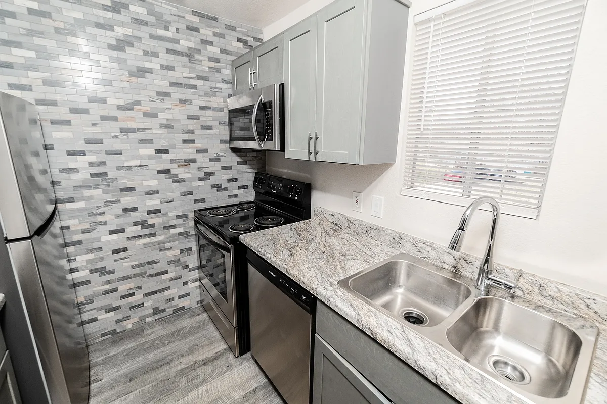 Kitchen - Hillcrest 90