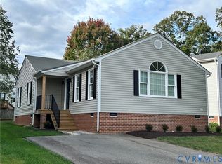 13624 Village Ridge Dr, Midlothian, VA 23114