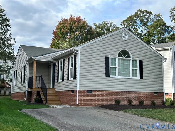 13624 Village Ridge Dr, Midlothian, VA 23114