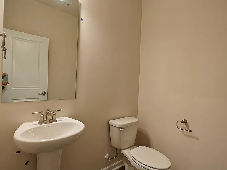 320 Ribbon Rail St — Photo 33