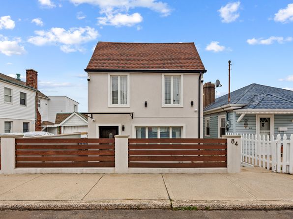 84 Gotham Ave
