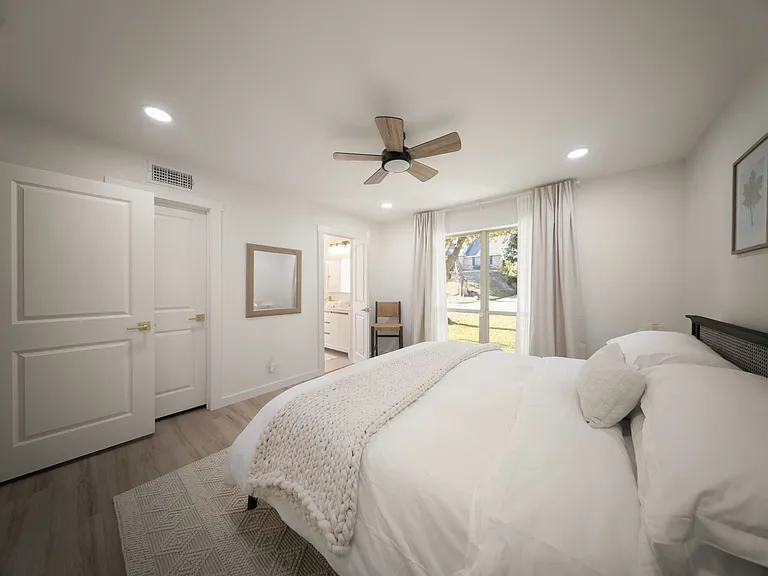 905 Tarryall Dr — Photo 37