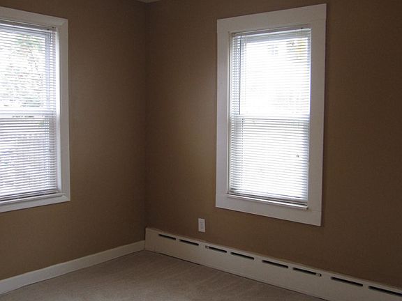5th image of 8 Basford Ct #1