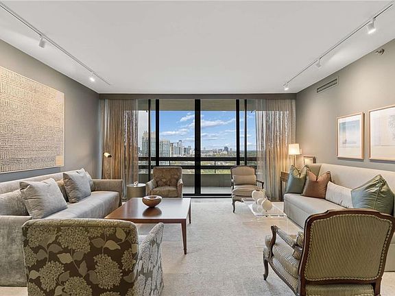 3rd image of 2660 Peachtree Rd NW APT 28F