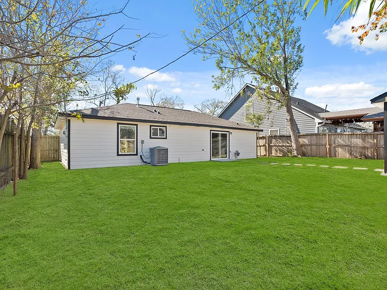 5123 Ridgeway Dr — Photo 17