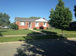 13547 Mark St, Southgate, MI 48195