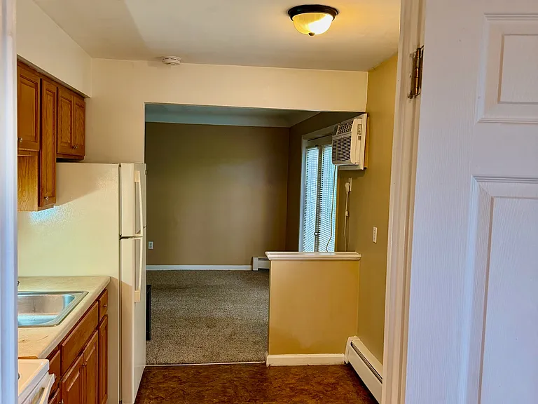 4163 Harrison Ave — Photo 7