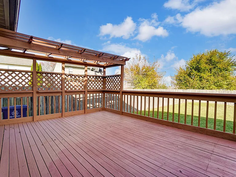 4056 Brookrun Dr — Photo 44