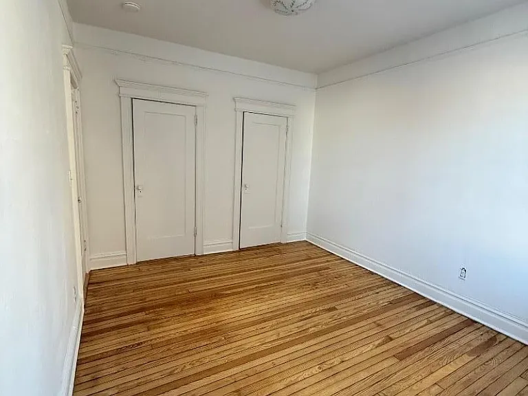 214 Lawton Ave #1 — Photo 3