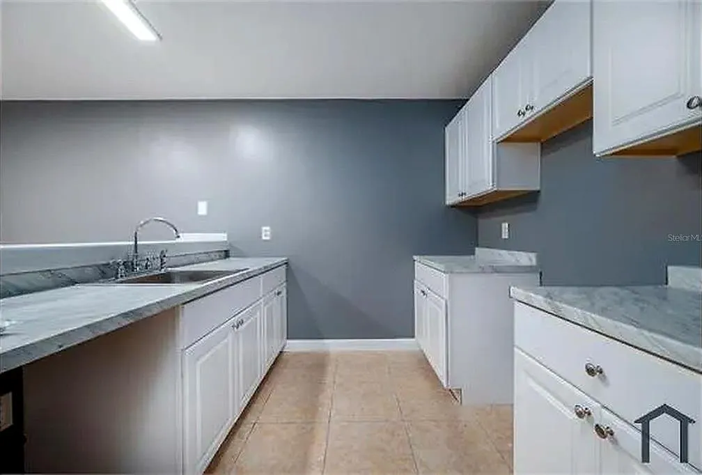 2 bed, 2.5 bath, 1285 sqft, $1,850 — Photo 3