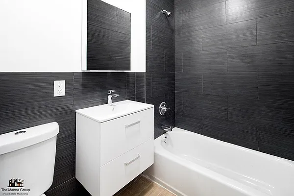 Rented by Bold New York | media 6