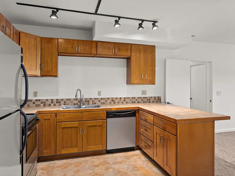 Large bright kitchen