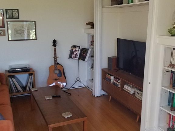 3rd image of 1919 W Berteau Ave APT 3A