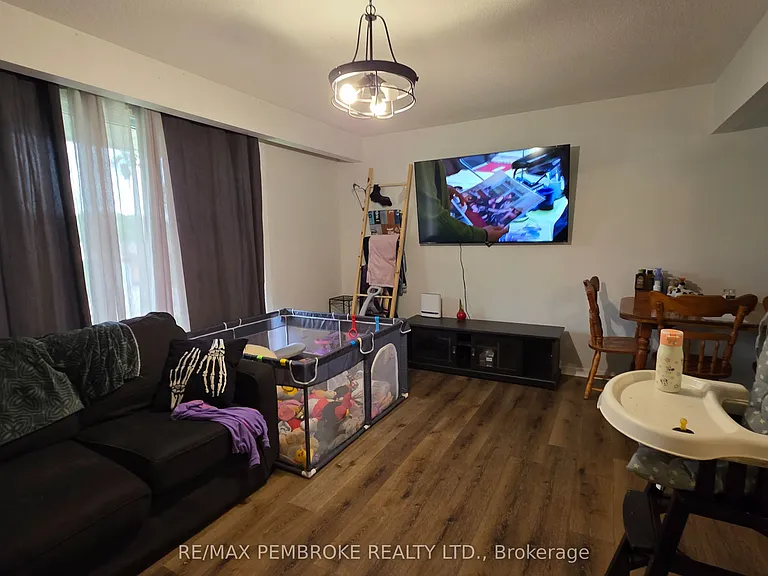 32 Park Dr — Photo 10