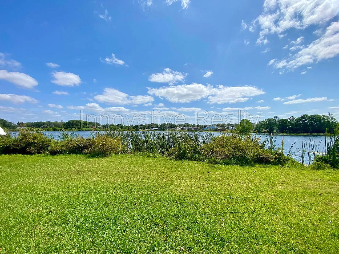3 bed, 1.0 bath, 1093 sqft, $1,850 — Photo 4