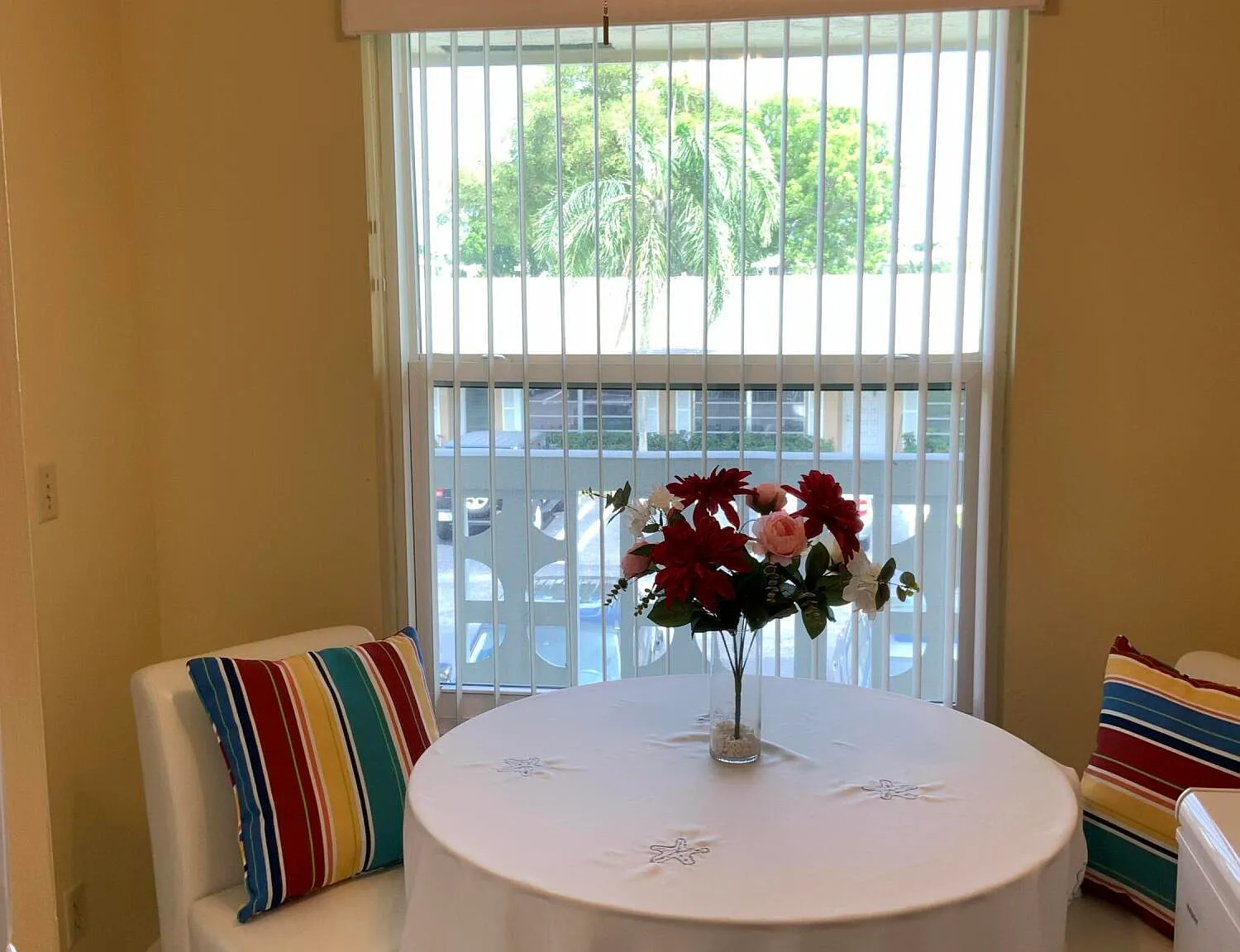 2 bed, 2.0 bath, 1167 sqft, $2,100 — Photo 3