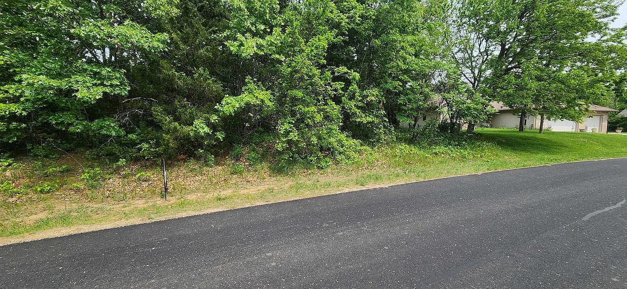 Lot 52 Pebblebeach Drive #52