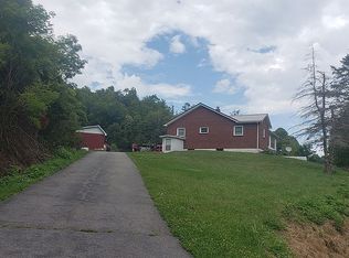 3841 Old Wilderness Rd, Ceres, VA 24318