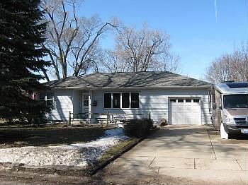2nd image of 2121 Ashland Ave