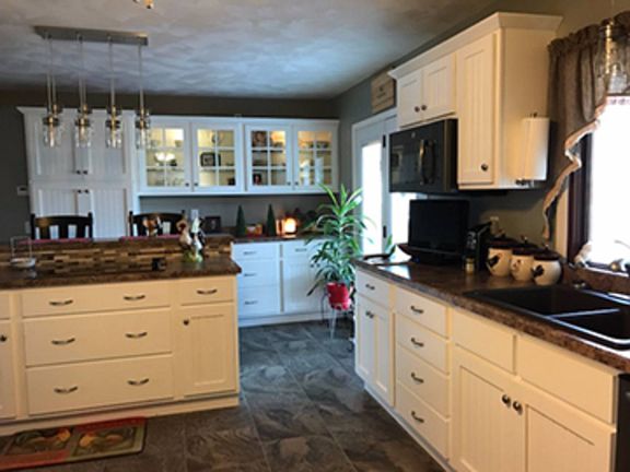 3rd image of 203 N Legion Dr