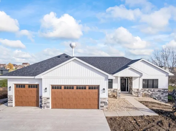 1912 St Olav Avenue, Mount Horeb, WI 53572
