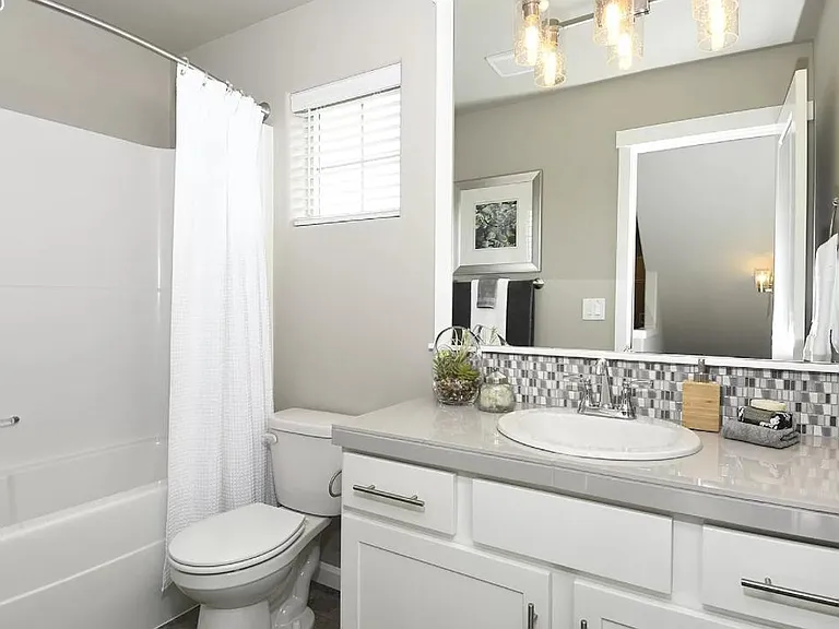 8067 NE Sabo St — Photo 10