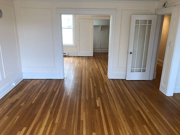 2nd image of 1440 Steiner St #7