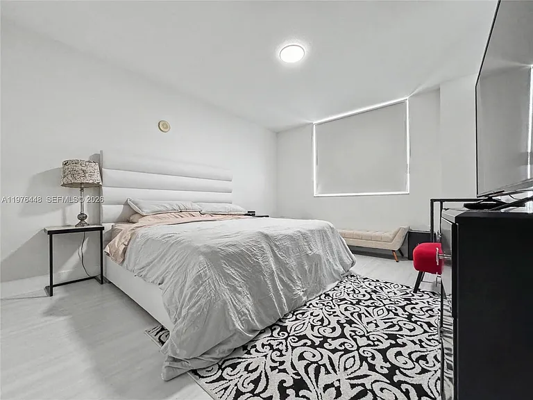 1755 E Hallandale Beach Blvd #2207E — Photo 17