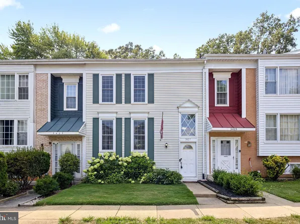 5427 Safe Harbor Ct, Fairfax, VA 22032