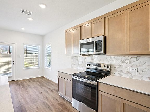 6th image of this home