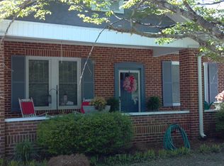331 N Lee St, Leesville, SC 29070