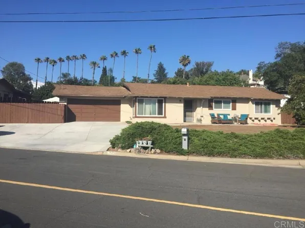 158 Lynmar Ln, Vista, CA 92084