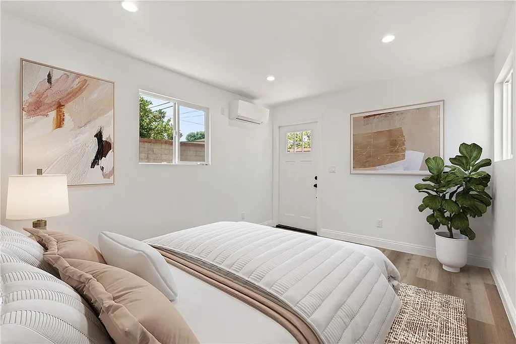 1 bed, 482 sqft, $2,995 — Photo 4