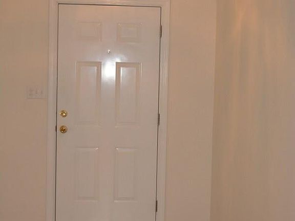 2nd image of 844 Ladner Dr