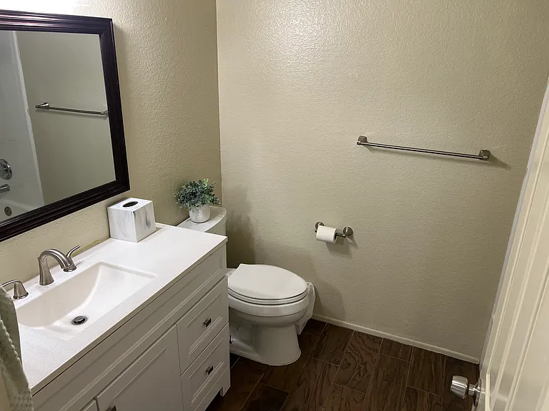 11932 Lewisia Ave — Photo 19