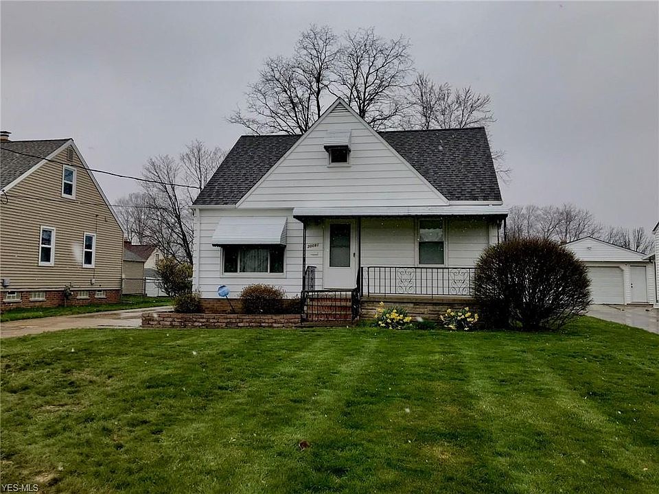 1st image of 30091 Frank Dr