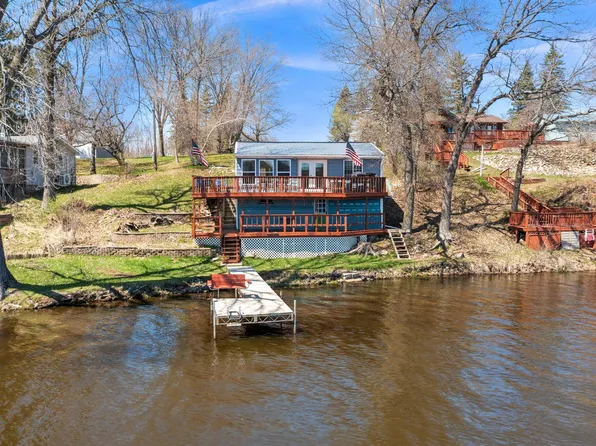 19013 Island View Dr, Mora, MN 55051