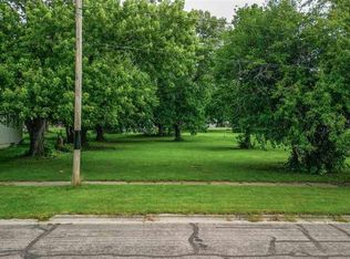 231 3rd Ave SW, Winnebago, MN 56098