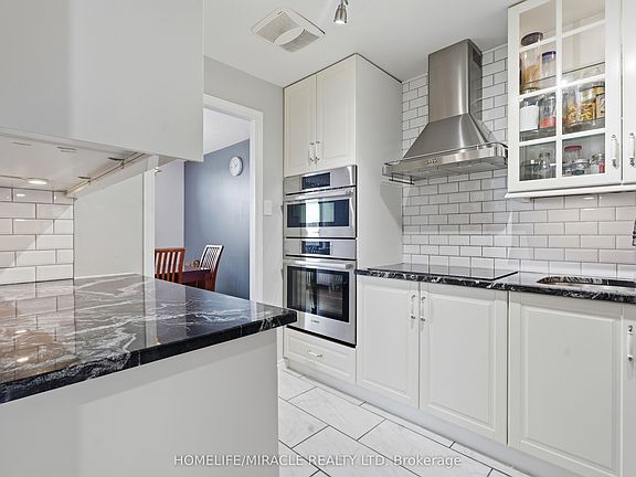 3rd image of 1100 Courtland Ave E #809